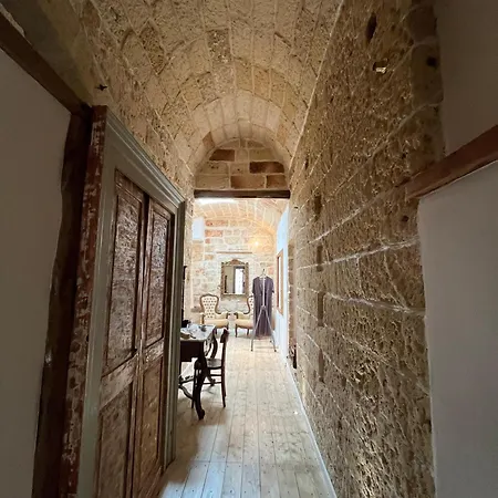 Dimora Millecinquecento 아파트
